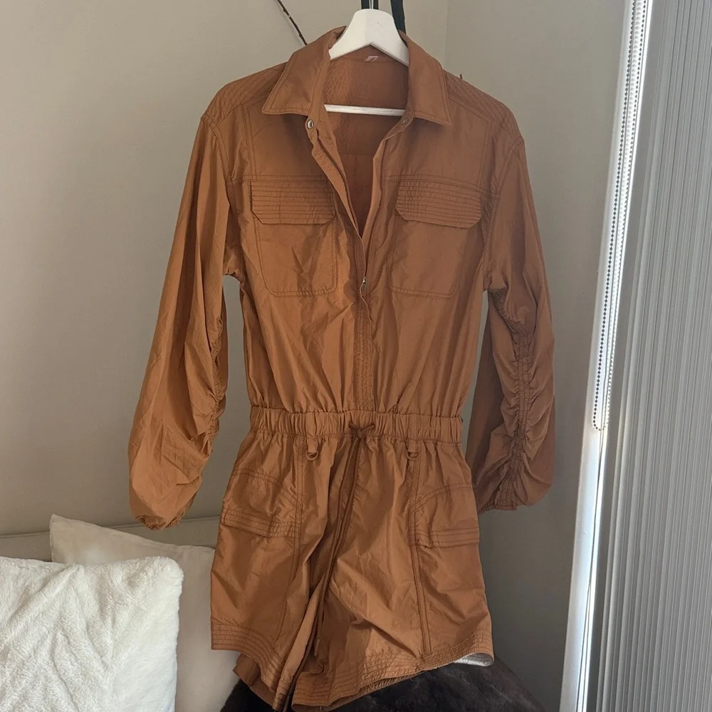 Free People Movement Women's‎ Ochre Tan Long sleeve Romper new
